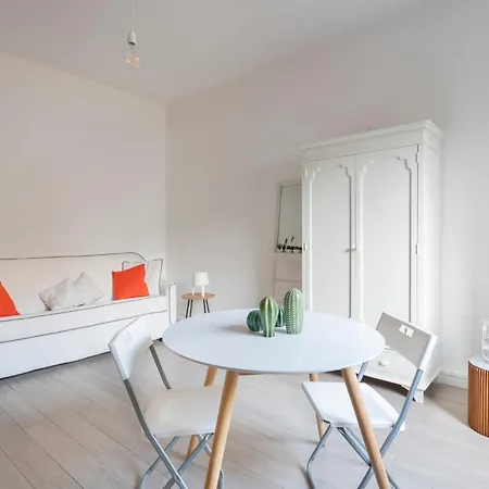 Apartment New! Charming & Pretty Flat In Center