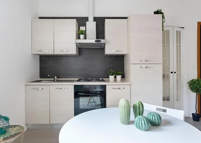 Apartament New! Charming & Pretty Flat In Center Mediolan