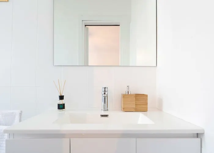 New! Charming & Pretty Flat In Center Mediolan