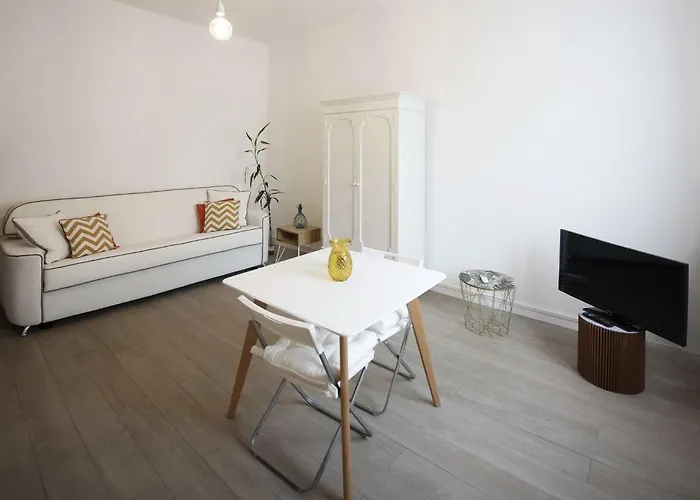 New! Charming & Pretty Flat In Center Apartament