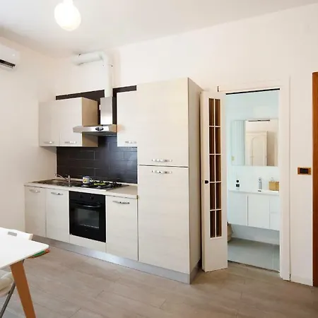 Apartment New! Charming & Pretty Flat In Center Mailand